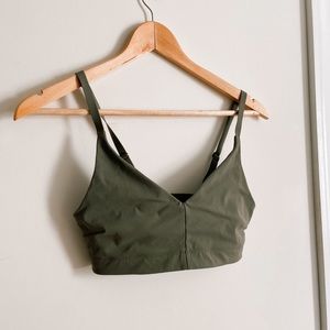 Outdoor Voices Flow Bralette Teatree Green